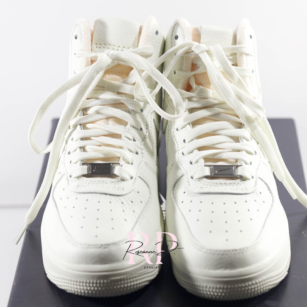 Nike Women’s Off-White/White High-Top Sneakers